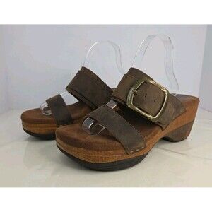 White Mountain Footbeds Slip On Brown Leather Wedge Sandals Sz 9 Boho Minimalist